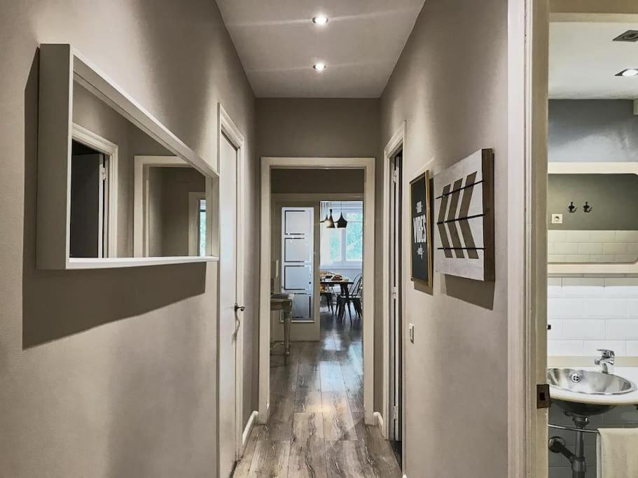 Magnificent 4 Bedroom Apartment In Eixample Barcelona Ngoại thất bức ảnh
